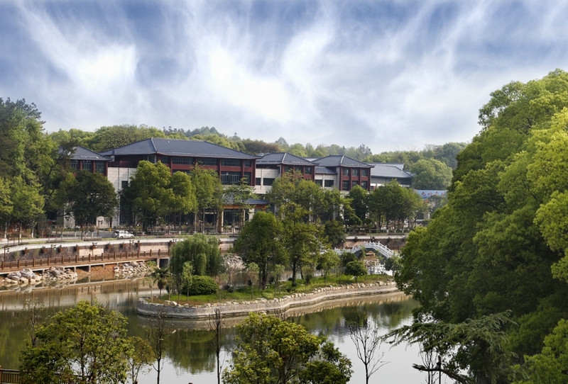 {gallery: 'gal1', smallimage: '/upload/image/202401/659cf92470846.jpg',largeimage: '/upload/image/202401/659cf92470846.jpg'}